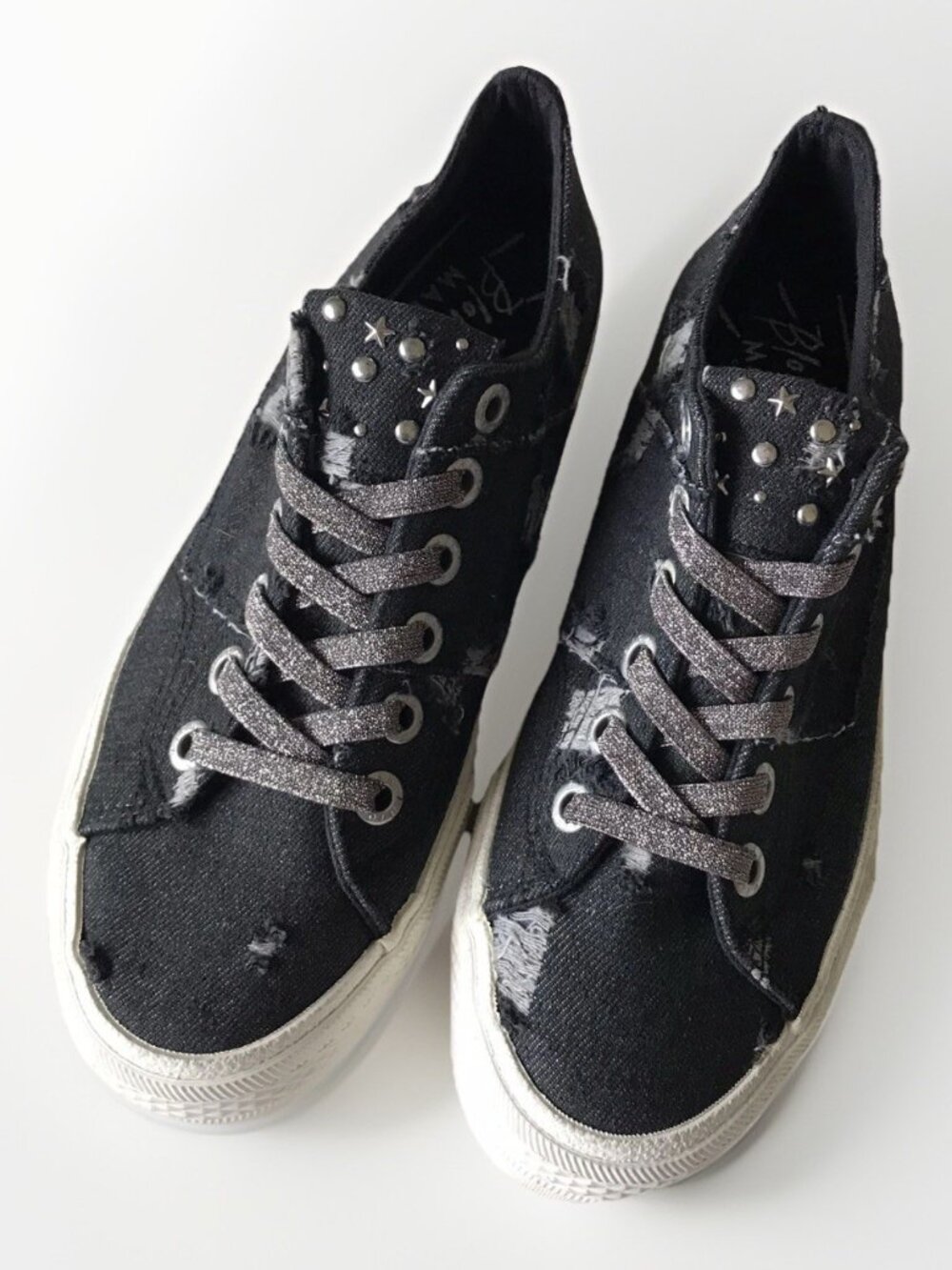 Blowfish‎ Malibu Gray Canvas Sneakers Comfort Women's 8.5 Star Studs